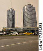 Modern buildings on Dzerzhinsky Avenue. Редакционное фото, фотограф Vadzim Yakubovich / Фотобанк Лори