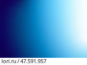 Градиентный фон от глубокого полуночно-синего до ярко-голубого. Плавное омбре с тонкой текстурой. Абстрактный цифровой дизайн, размытый эффект мягкого шума. Минималистская, современная эстетика. Стоковая иллюстрация, иллюстратор ФотоИнтеллект / Фотобанк Лори