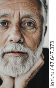 Close-up portrait of an elderly man, his face etched with wisdom and experience, revealing aging, strength, and contemplation. Стоковое AI-видео, аниматор Данила Большаков / Фотобанк Лори