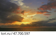 Beautiful landscape with tropical sea sunset. Стоковое видео, видеограф Михаил Коханчиков / Фотобанк Лори