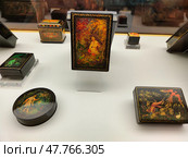 Выставка современных работ художников Палеха. Редакционное фото, фотограф Мария Сергеева / Фотобанк Лори