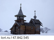 Часовня Михаила Архангела из деревни Леликозеро. Карелия, Медвежьегорский район, остров Кижи, сектор Русские Заонежья (2021 год). Редакционное фото, фотограф Алексей Иванов / Фотобанк Лори