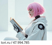 Гуманоидный робот читает книгу, минималистичная белая лаборатория, мягкий свет, чистая эстетика. Стоковое AI-изображение, AI-художник Ольга Денис / Фотобанк Лори