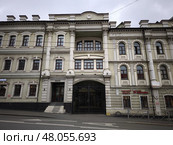Здание в историческом центре Казани, улица Горького. Редакционное фото, фотограф Мария Сергеева / Фотобанк Лори
