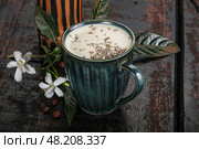 Delicous Raf coffee with lavender. Стоковое фото, фотограф Андрей Старостин / Фотобанк Лори