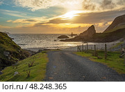 Coastal sunset, An Port, County Donegal, Ireland (2024 год). Стоковое фото, фотограф Татьяна Кахилл / Фотобанк Лори