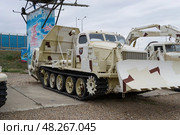 БМК-2, военная быстроходная машина для рытья котлованов и укрытий для солдат, оборудование оборонительных позиций. Каменск - Шахтинский, Ростовская область, Россия. (2020 год). Редакционное фото, фотограф Андрей Цыганков / Фотобанк Лори