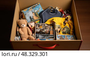 packing inside of box ai generated. Стоковое AI-изображение, AI-художник Vectorwin / Фотобанк Лори
