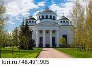 St. Sophia (Ascension) Cathedral and bell tower in the city of Pushkin (Tsarskoye Selo), St. Petersburg, Russia. Former temple of the Life Hussar Regiment. Architect Cameron. Стоковое фото, фотограф Михаил Аккуратoв / Фотобанк Лори