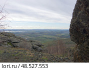Южный Урал, вид с вершины 943м, ГЛЦ Банное. Россия, Республика Башкортостан, Абзелиловский район. Стоковое фото, фотограф Алексей Иванов / Фотобанк Лори