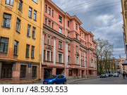 Доходный дом К. Г. Чубакова. Полозова улица, дом 3. Санкт-Петербург. Редакционное фото, фотограф Ольга Визави / Фотобанк Лори
