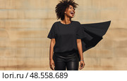 shirt shouting black woman ai generated. Стоковое AI-изображение, AI-художник Vectorwin / Фотобанк Лори