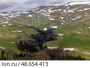 Россия. Адыгея. Вид на нагорье Лаго-Наки. Russia. Adygea. View of the Lago Naki highlands. Стоковое фото, фотограф Алексей Смышляев / Фотобанк Лори