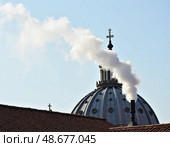 White smoke rises from the Sistine Chapel chimney, signaling the election of a new pope as excited crowds gather in Vatican City for this significant occasion Generative AI. Стоковое AI-изображение, AI-художник Юлия Петровская / Фотобанк Лори