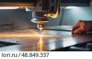 A close-up of a worker's hands operating a CNC machine, metal shavings scattering as the machine carves a precise design under control of operator. Стоковое AI-видео, аниматор Sergey Grishin / Фотобанк Лори
