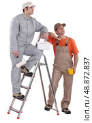 Pair of painters. Стоковое фото, агентство Ingram Publishing / Фотобанк Лори