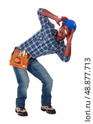 A traumatized tradesman. Стоковое фото, агентство Ingram Publishing / Фотобанк Лори
