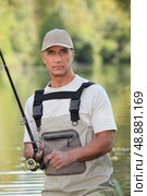 Man out fishing. Стоковое фото, агентство Ingram Publishing / Фотобанк Лори