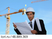 young manager in construction site. Стоковое фото, агентство Ingram Publishing / Фотобанк Лори