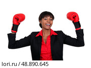 black lady with boxing gloves. Стоковое фото, агентство Ingram Publishing / Фотобанк Лори