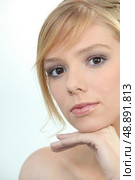 Portrait of blonde woman. Стоковое фото, агентство Ingram Publishing / Фотобанк Лори