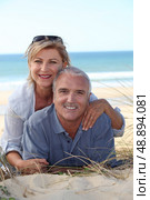 Couple on the beach. Стоковое фото, агентство Ingram Publishing / Фотобанк Лори