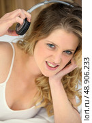 I don’t like this song! Стоковое фото, агентство Ingram Publishing / Фотобанк Лори