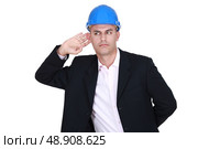 Architect listening. Стоковое фото, агентство Ingram Publishing / Фотобанк Лори