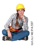 craftswoman looking sad and thoughtful. Стоковое фото, агентство Ingram Publishing / Фотобанк Лори