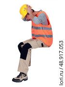 Shocked laborer. Стоковое фото, агентство Ingram Publishing / Фотобанк Лори