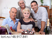 Family birthday party. Стоковое фото, агентство Ingram Publishing / Фотобанк Лори