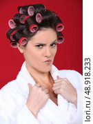 Getting a new hairstyle. Стоковое фото, агентство Ingram Publishing / Фотобанк Лори