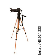 Tripod and camera isolated on the white background. Стоковое фото, агентство Ingram Publishing / Фотобанк Лори