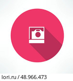 Polaroid icon. Flat modern style vector illustration . Стоковая иллюстрация, агентство Ingram Publishing / Фотобанк Лори