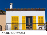 Majorca Cala Ratjada facades Rajada in Capdepera Mallorca. Стоковое фото, агентство Ingram Publishing / Фотобанк Лори