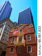 Boston Old State House buiding in Massachusetts 
USA. Стоковое фото, агентство Ingram Publishing / Фотобанк Лори