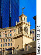 Boston Old State House buiding in Massachusetts 
USA. Стоковое фото, агентство Ingram Publishing / Фотобанк Лори