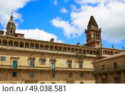 Santiago de Compostela Cathedral end of Saint James Way Plaza Obradoiro in Galicia Spain. Стоковое фото, агентство Ingram Publishing / Фотобанк Лори