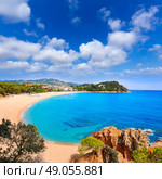 Platja Fenals Fanals Beach in Lloret de Mar at Costa Brava of Catalonia Girona Spain. Стоковое фото, агентство Ingram Publishing / Фотобанк Лори