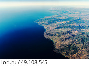 Earth Horizon Photo From 35.000 Feet Altitude. Стоковое фото, агентство Ingram Publishing / Фотобанк Лори