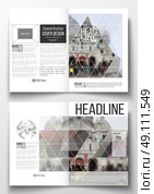 Set of business templates for brochure, magazine, flyer, booklet or annual report. Polygonal background, blurred image, view of cathedral Sakre-Ker, Paris cityscape, modern triangular vector texture. Стоковая иллюстрация, агентство Ingram Publishing / Фотобанк Лори