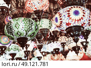 Beautiful Colored Arabian Lamps In Oriental Grand Bazaar Of Istanbul. Стоковое фото, агентство Ingram Publishing / Фотобанк Лори