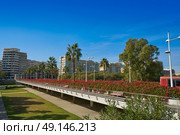 Valencia Puente de las Flores flowers bridge in Spain. Стоковое фото, агентство Ingram Publishing / Фотобанк Лори