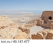 Ruins of Herods castle in fortress Masada, Israel. Стоковое фото, агентство Ingram Publishing / Фотобанк Лори