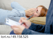 house doctor treating an ill patient. Стоковое фото, агентство Ingram Publishing / Фотобанк Лори
