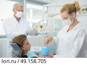 implant on process. Стоковое фото, агентство Ingram Publishing / Фотобанк Лори