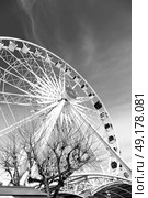 in south africa close up of the blur ferris weel  texture background and sky. Стоковое фото, агентство Ingram Publishing / Фотобанк Лори