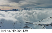 Snow Alp mountain range landscape. Стоковое видео, видеограф Михаил Коханчиков / Фотобанк Лори