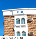in oman new house brick building    the city backgroun sky. Стоковое фото, агентство Ingram Publishing / Фотобанк Лори