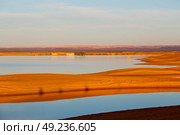 sunshine in the desert of morocco sand and  lake        dune. Стоковое фото, агентство Ingram Publishing / Фотобанк Лори